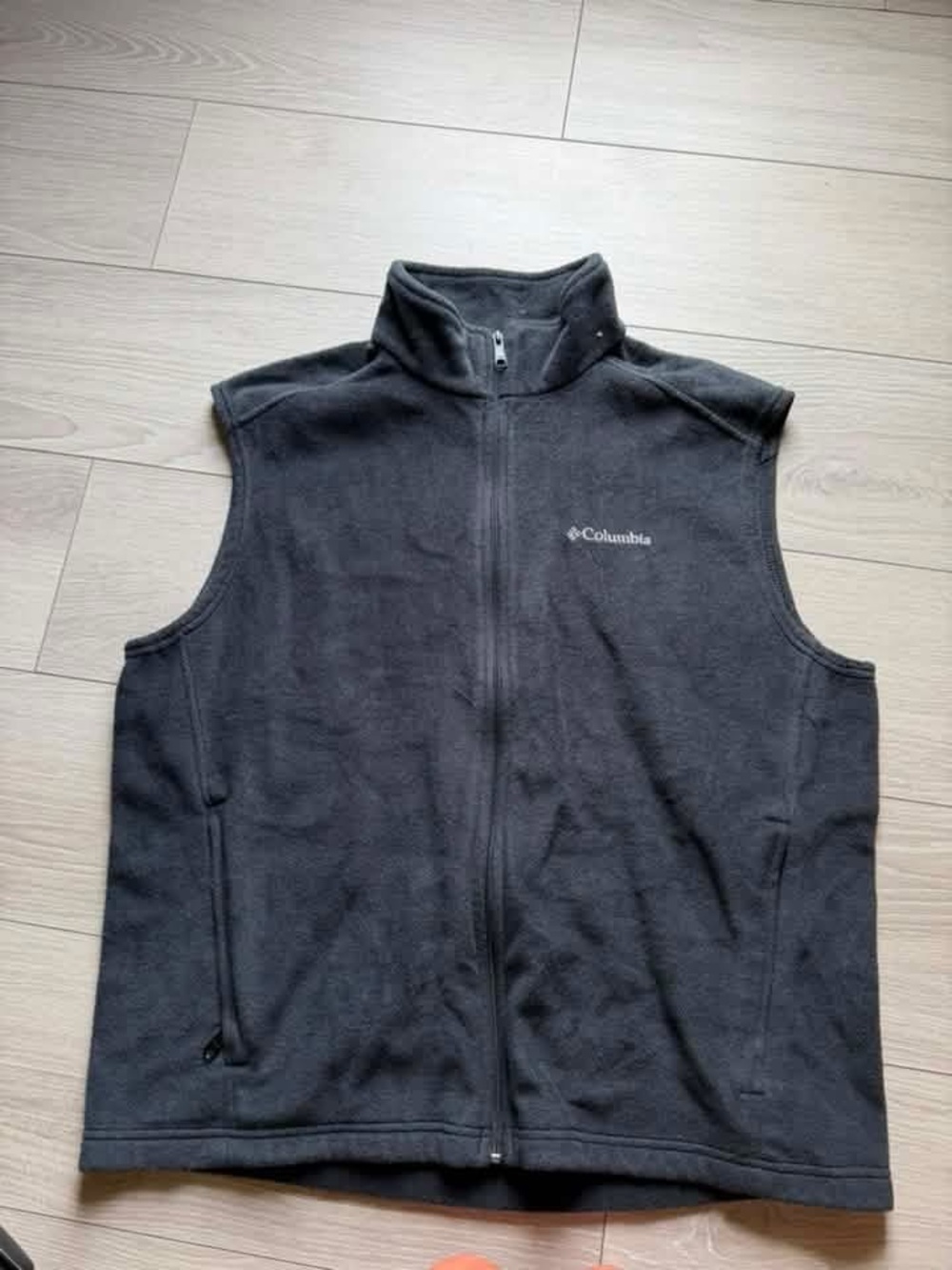Columbia Black Fleece Vest